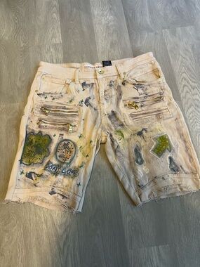 Men's Beige Painted Jean Shorts with Decorative Zippers